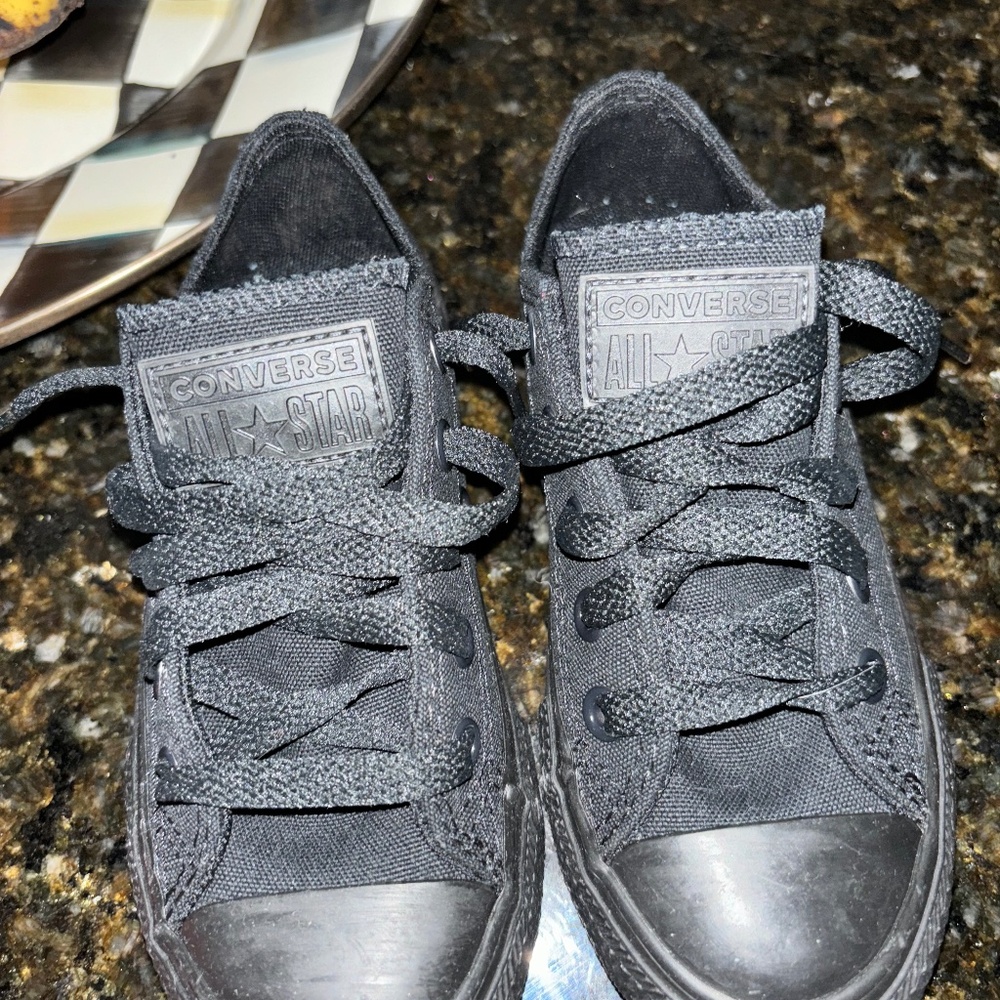 Youth 10.5 Monochrome converse
